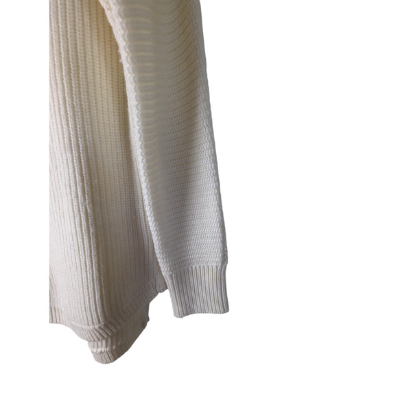 Bar III Women's White Knit Sweater, Size S, Acrylic Wool Blend, Cold Shoulder - Picture 8 of 11